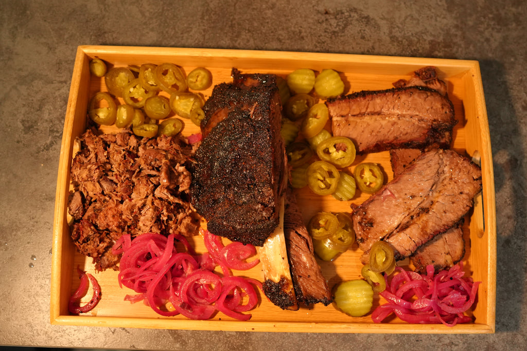 Family Box - 4X Samosas, 300g rib, 200g sliced brisket, 200g chopped brisket.